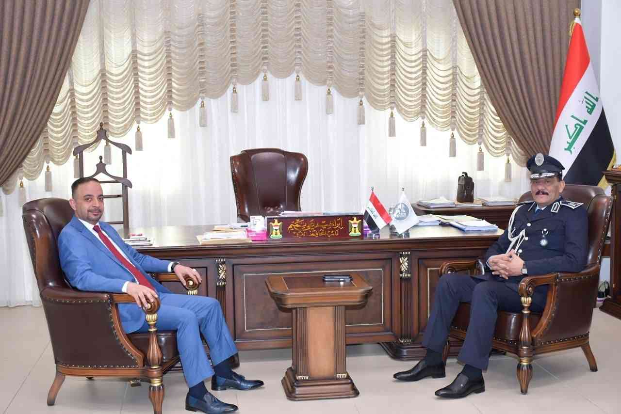 بحث السيد النائب الفني لمحافظ كركوك الدكتور إبراهيم تميم مع السيد قائد شرطة كركوك اللواء الحقوقي فتاح محمود الخفاجي 