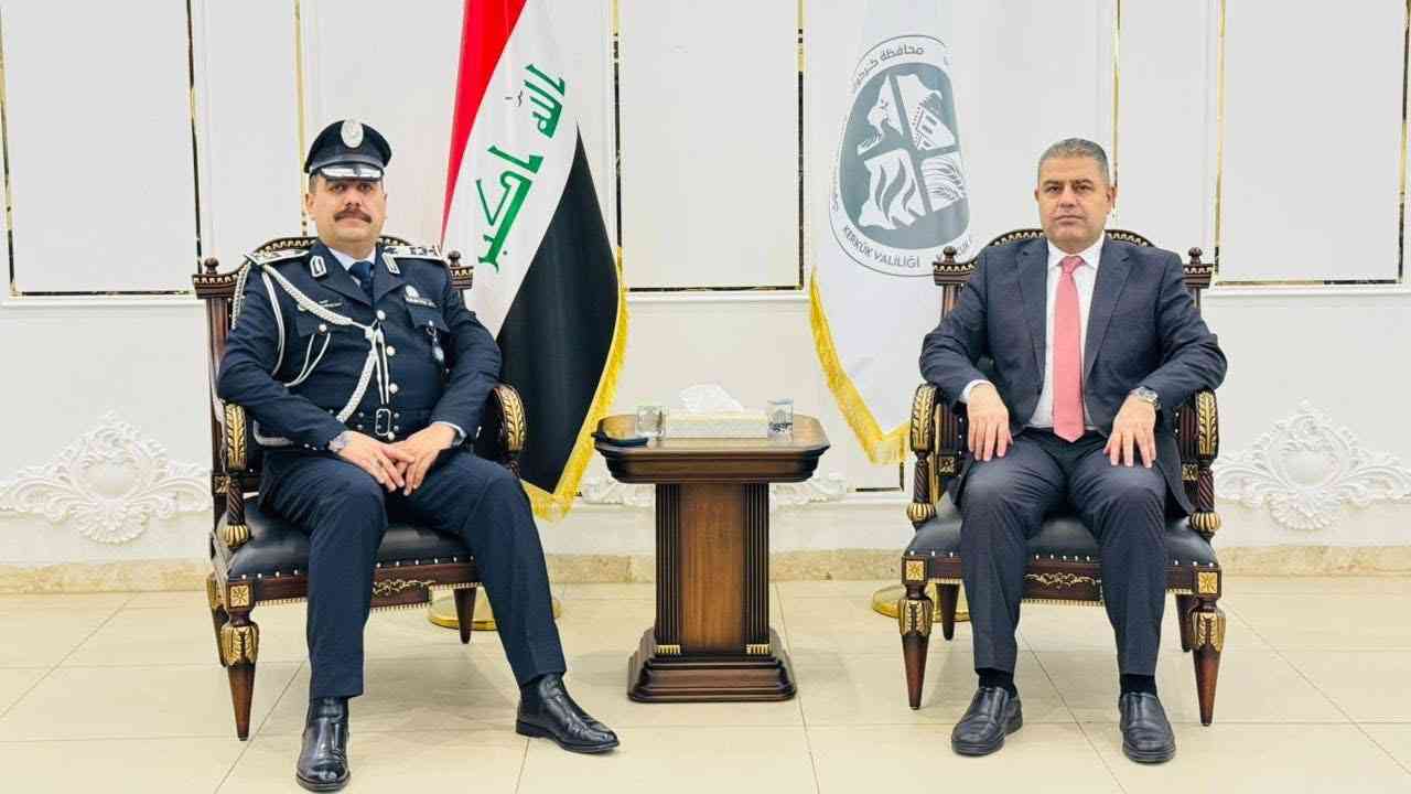 استقبل النائب الأول لمحافظ كركوك الدكتور ياوز حميد محمود في مكتبه مدير جوازات كركوك العميد سرود عبدالله، 