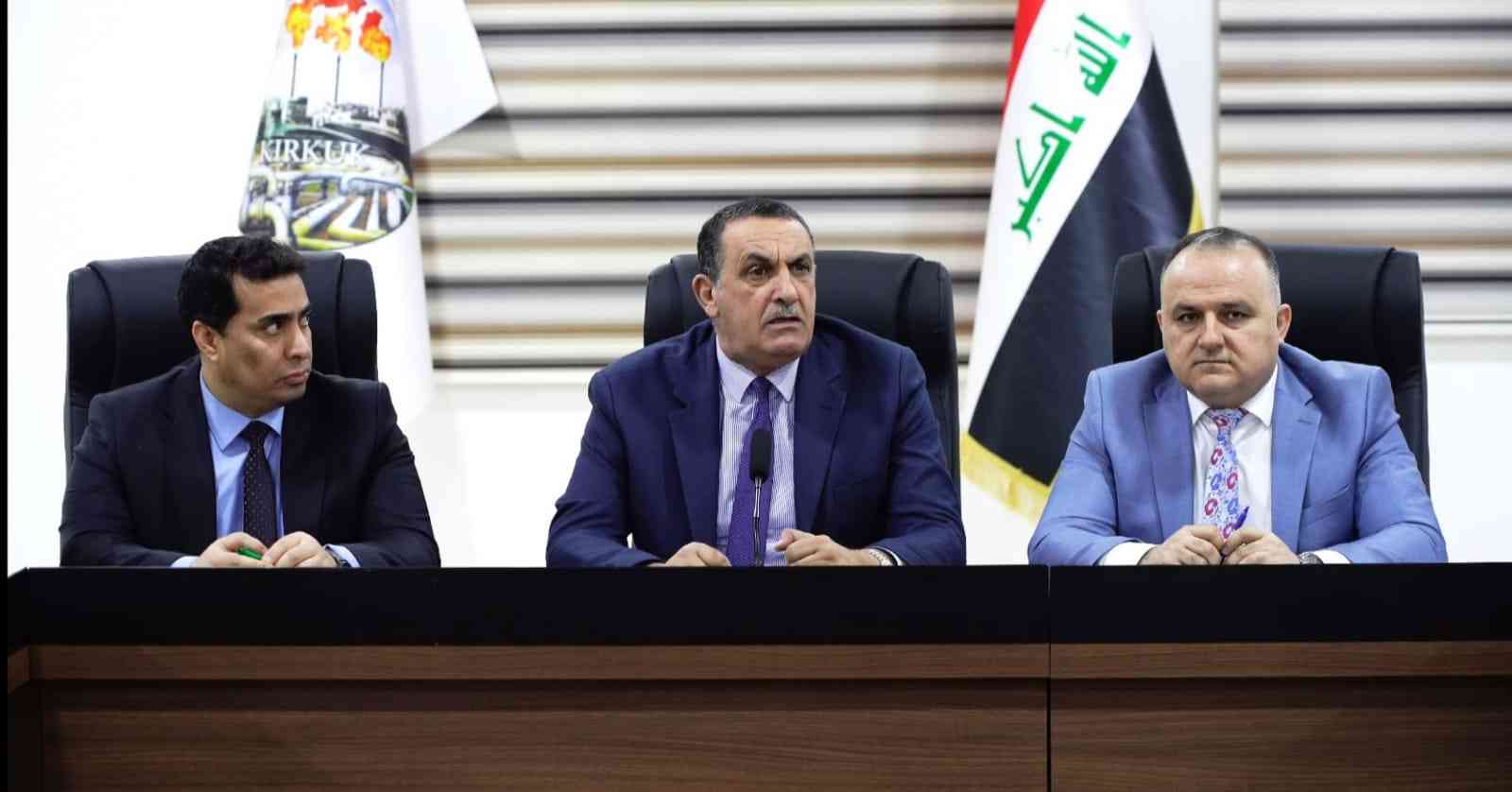 الجبوري .. يرأس اجتماعاً لبحث جهود فرز واعادة تدوير الانقاض بالمناطق المحررة .