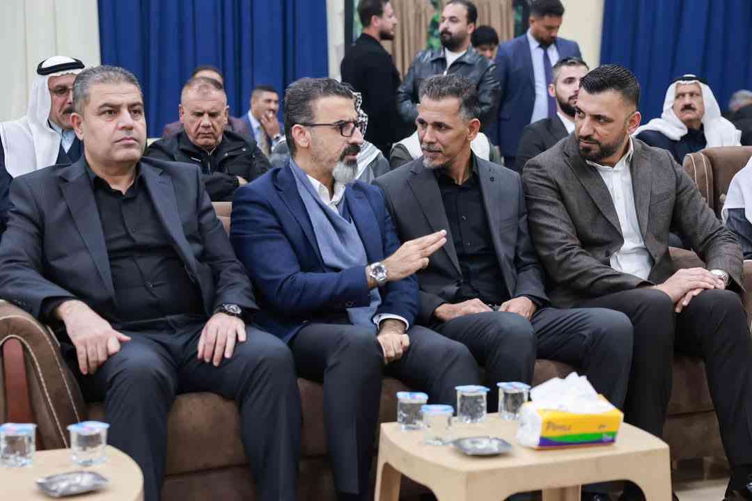 محافظ كركوك ريبوار طه مصطفى   يقدم واجب العزاء للكابتن يونس محمود برحيل شقيقته.