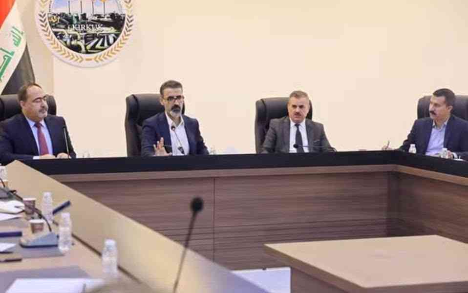 محافظ كركوك ريبوار طه مصطفى   يحضر أجتماع اللجنة الفرعية لمكافحة التطرف أحتفاءً باليوم العالمي للتطرف.