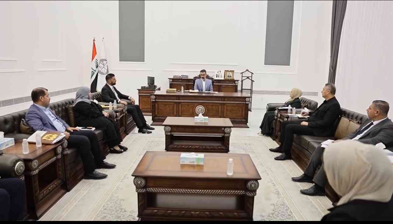 محافظ كركوك يبحث جهود صيانة وتأمين عمل مشاريع الماء في كركوك .