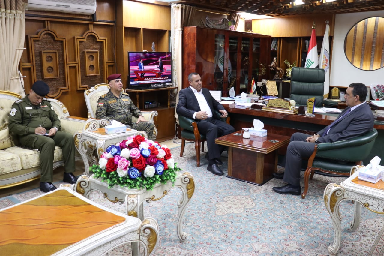    السيد محافظ كركوك  يلتقي مدير عام الشؤون الداخلية وأمن الأفراد 