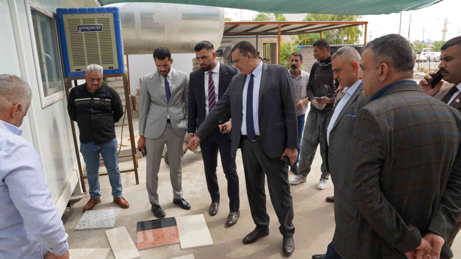 محافظ كركوك ..  يتابع اعمال التأهيل والتطوير في شارع القدس .