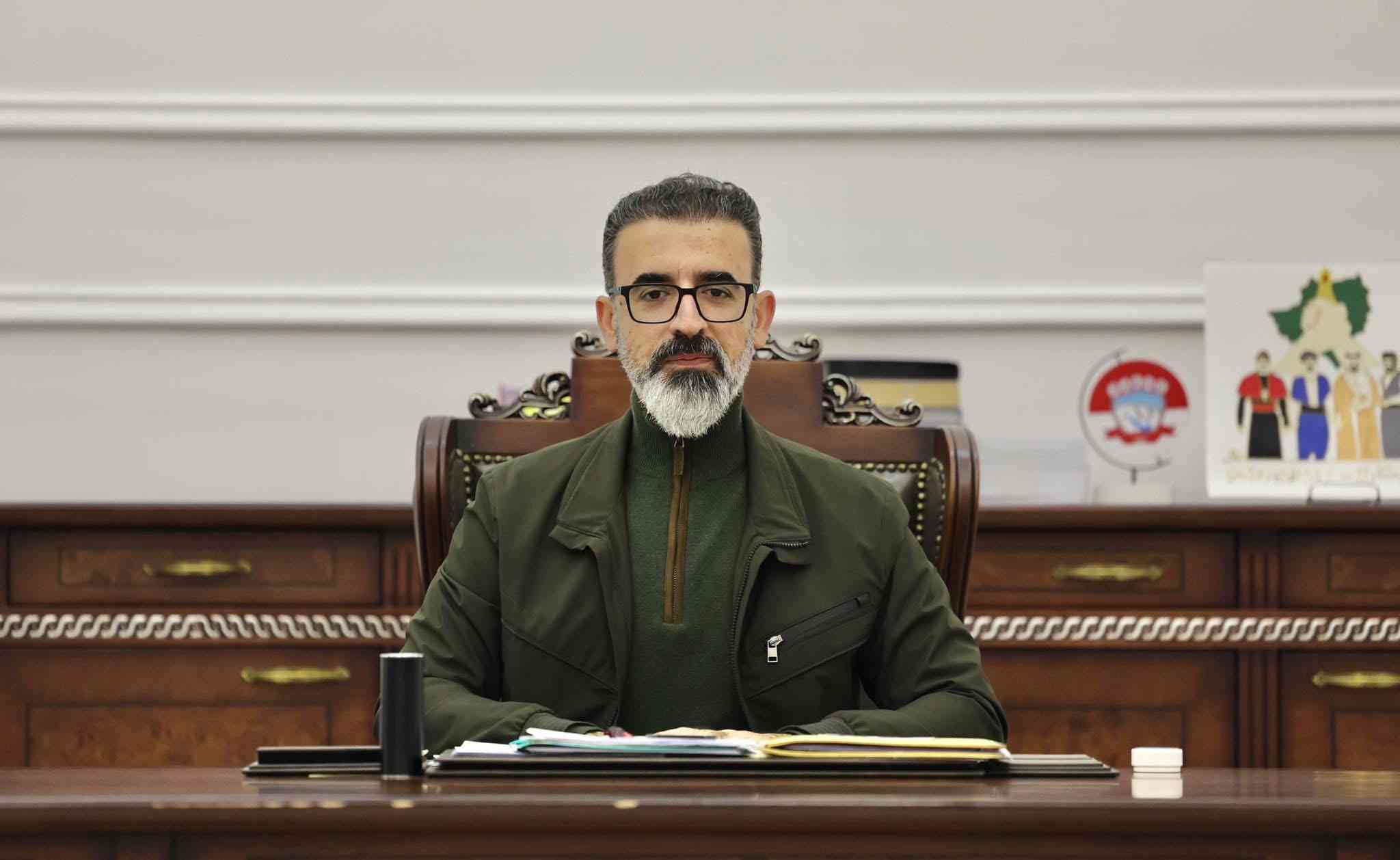 أتقدم بأحرّ التهاني وأصدق التبريكات إلى معلمي ومعلمات كركوك بمناسبة عيد المعلم في الأول من شهر آذار.