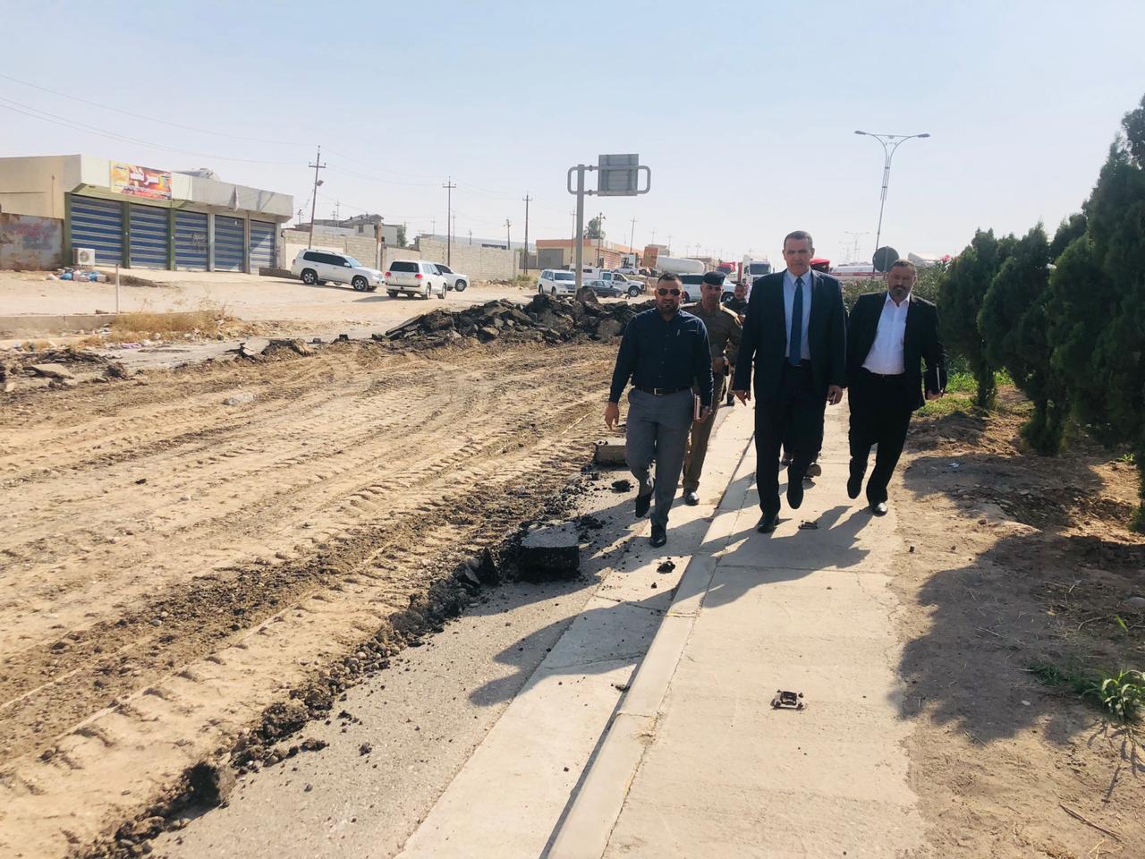     الجبوري  يتابع ميدانيا تطوير الواقع الخدمي بالطرق والاحياء السكنية شمال مدينة كركوك 
