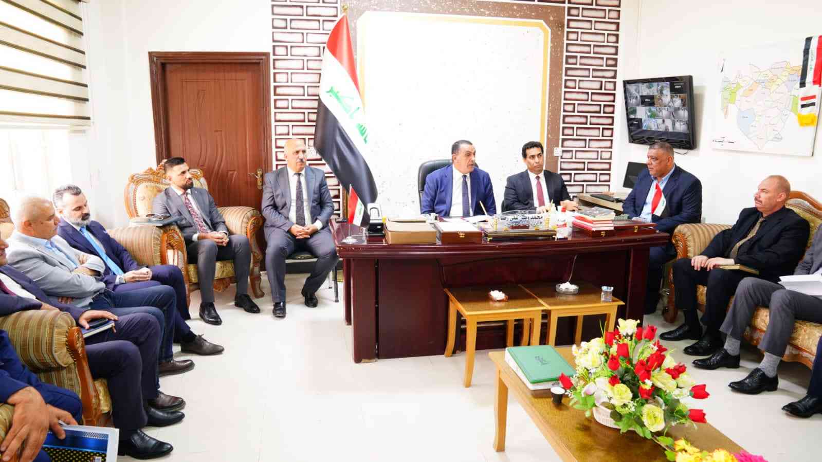 محافظ كركوك   يصل ناحية ليلان .. ويعقد اجتماعاً موسعاً مع عدد من رؤساء الوحدات الأدارية والدوائر الخدمية .
