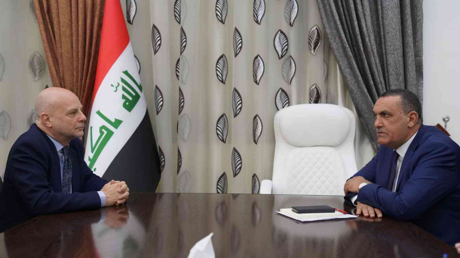 الجبوري ..  يبحث مع نائب رئيس البعثة الدولية في العراق للشؤون السياسية والانتخابات  (اليونامي ) جهود نجاح اجراء الانتخابات المحلية .