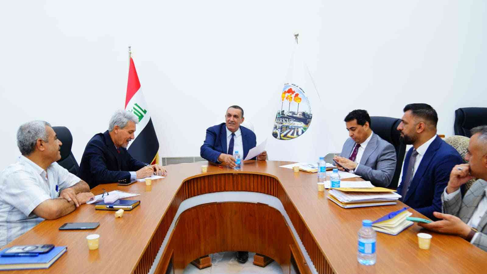 محافظ كركوك .. يعقد اجتماعاً لوضع الحلول والمعالجات لمشروع جسر قچر على طريق كركوك / اربيل .