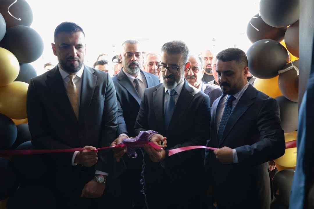محافظ كركوك ريبوار طه مصطفى  يفتتح مبنى منتدى شباب الدبس .
