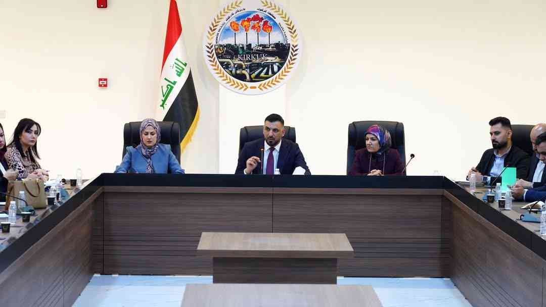 أجتماع لدوائر المهندس المقيم بالمحافظة .
