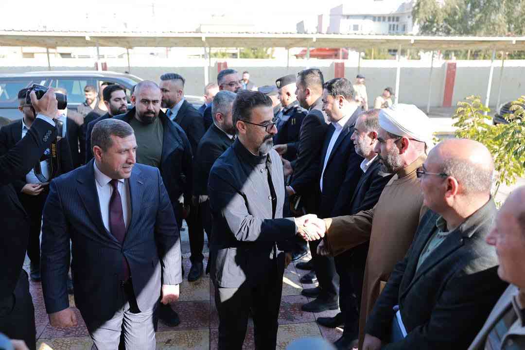 في اول زيارة للفريق الحكومي ومجلس المحافظة ..    محافظ كركوك ريبوار طه مصطفى   يزور قضاء داقوق ، ويلتقي القائمقام