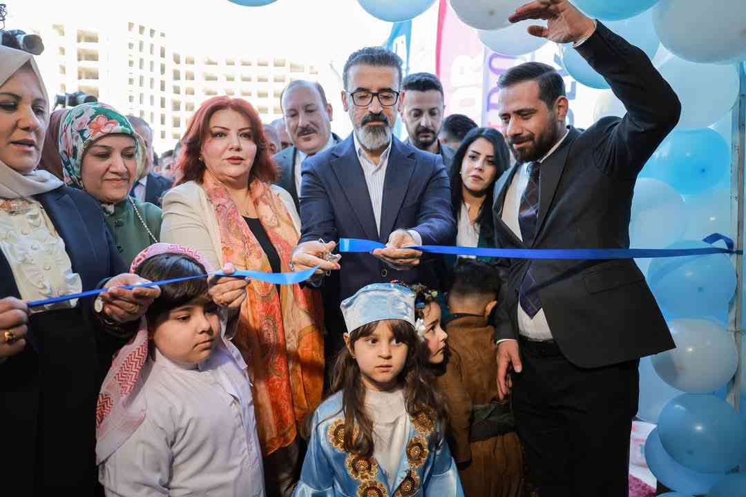 محافظ كركوك ريبوار طه مصطفى   يفتتح معرض الاستثمار والعقار الأول في كركوك