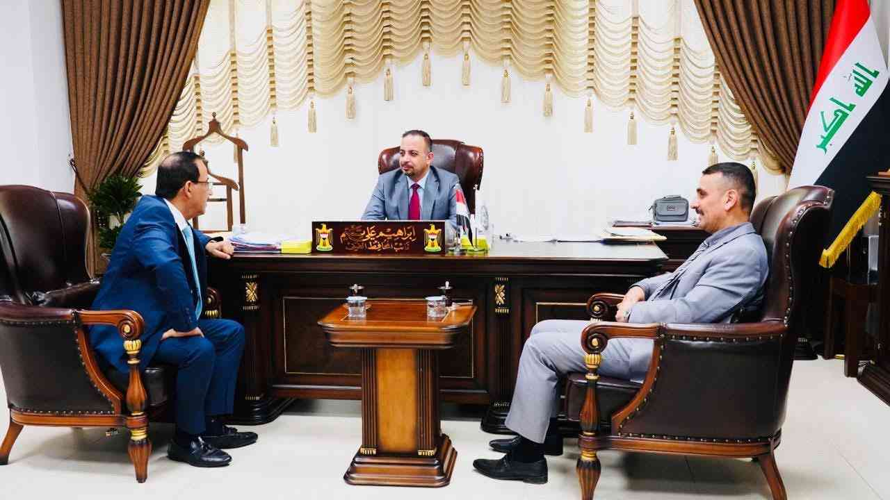 النائب الفني إبراهيم تميم يبحث جهود الارتقاء بالواقع التربوي والصحي ، ويلتقي عدد من المواطنين .